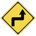 右(左)背向屈折ありの標識(警戒標識)学科試験